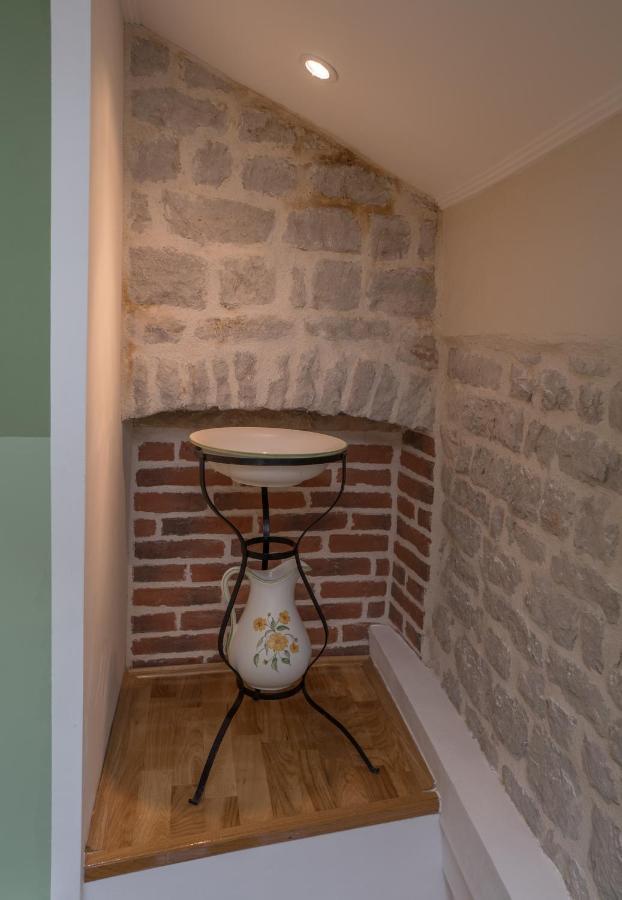 Olive Grove Of Sibenik - Apartment With Gallery Ngoại thất bức ảnh